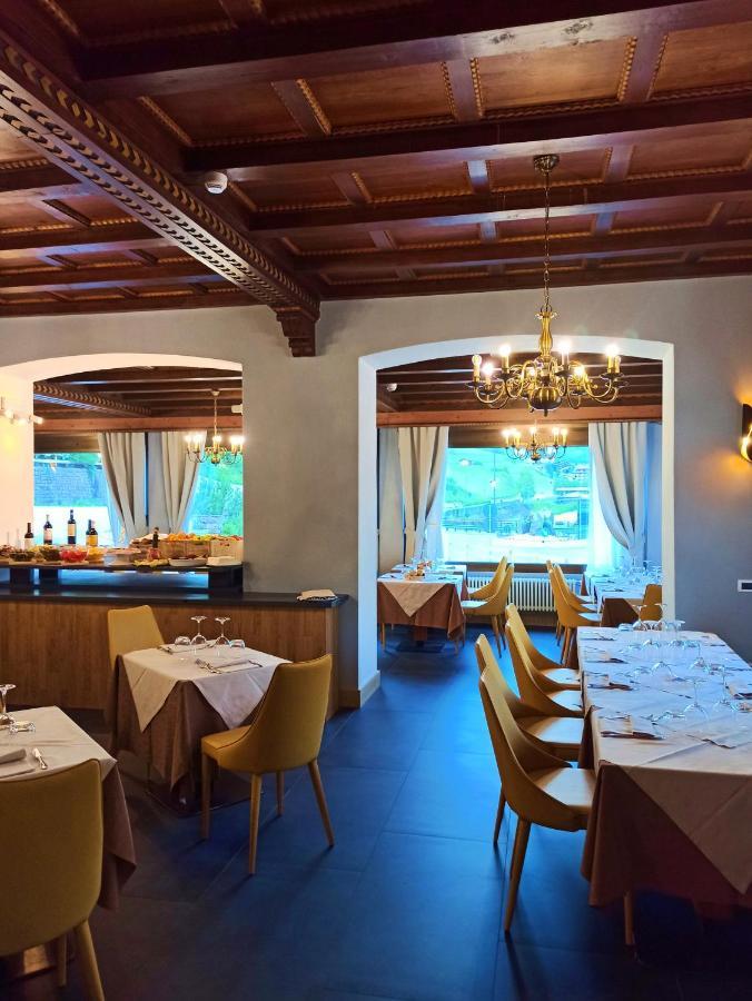 GH Hotel Monzoni Pozza di Fassa Esterno foto