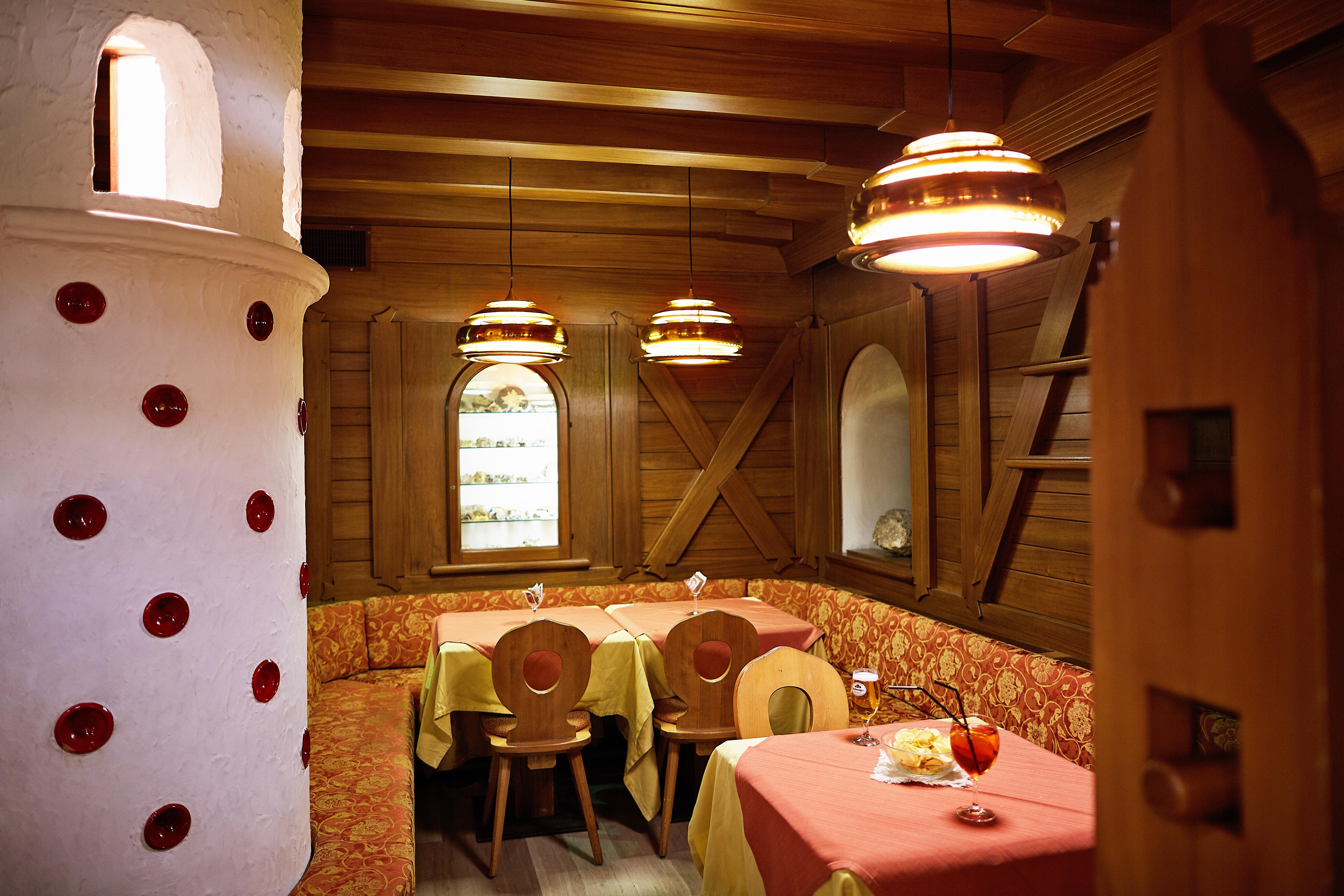 GH Hotel Monzoni Pozza di Fassa Esterno foto